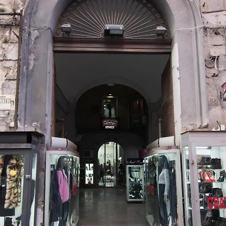 La Residenza Chiaia Short Let Superior Via Chiaia 82 Apartment Naples