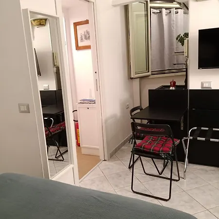 La Residenza Chiaia Short Let Superior Via Chiaia 82 Apartment Naples