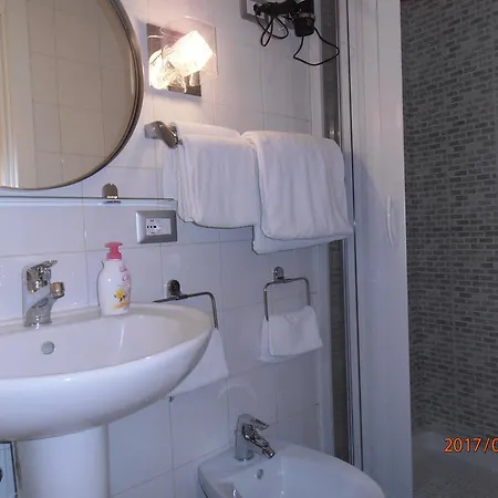 Apartment La Residenza Chiaia Short Let Superior Via Chiaia 82 Naples