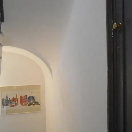 La Residenza Chiaia Short Let Superior Via Chiaia 82 Apartment *